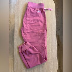 FIGS Breast Cancer Pink Zamora Joggers in size Small Regular